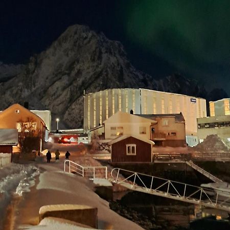 Kule Gule Huset Apartment Svolvaer Luaran gambar