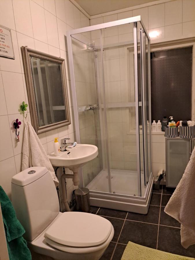 Kule Gule Huset Apartment Svolvaer Luaran gambar