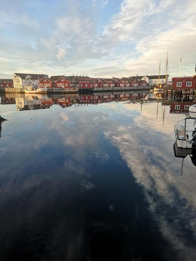 Kule Gule Huset Apartment Svolvaer Luaran gambar