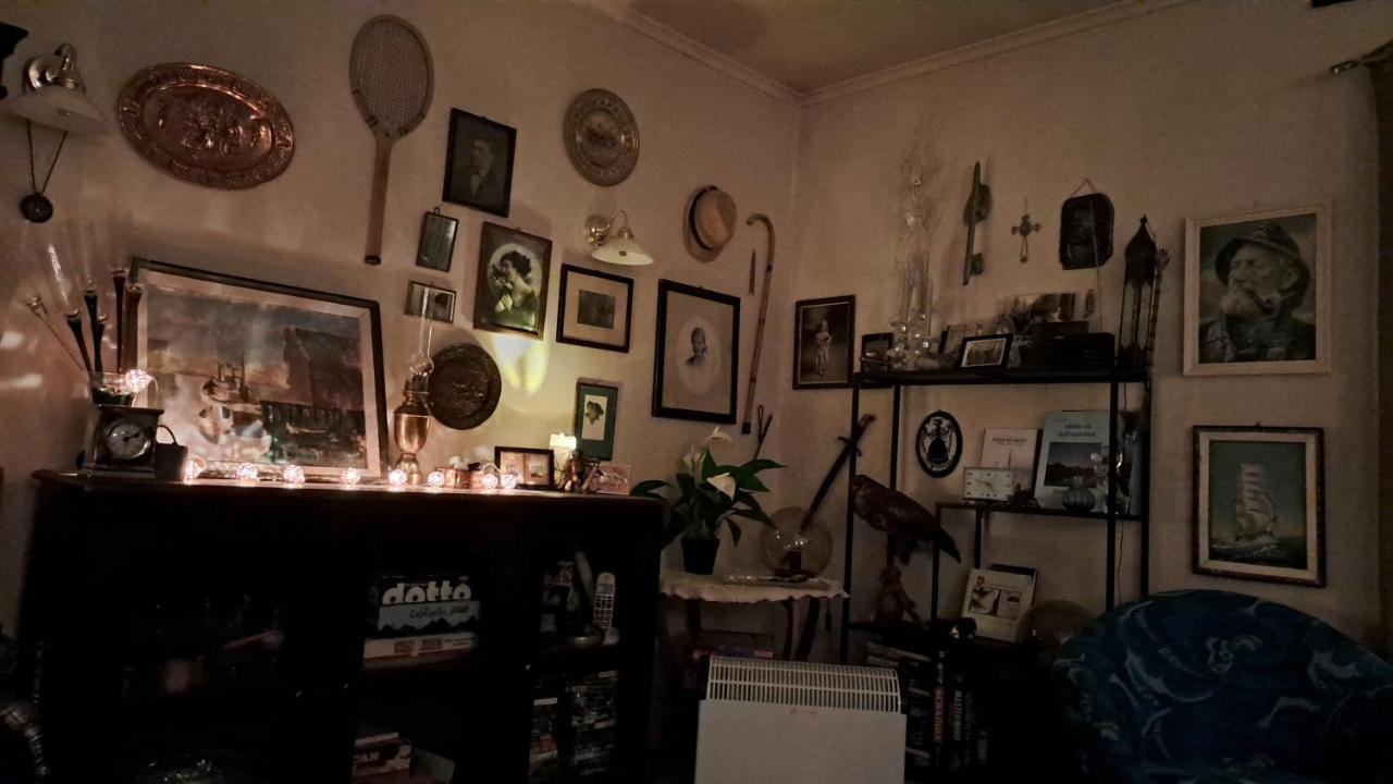 Kule Gule Huset Apartment Svolvaer Luaran gambar