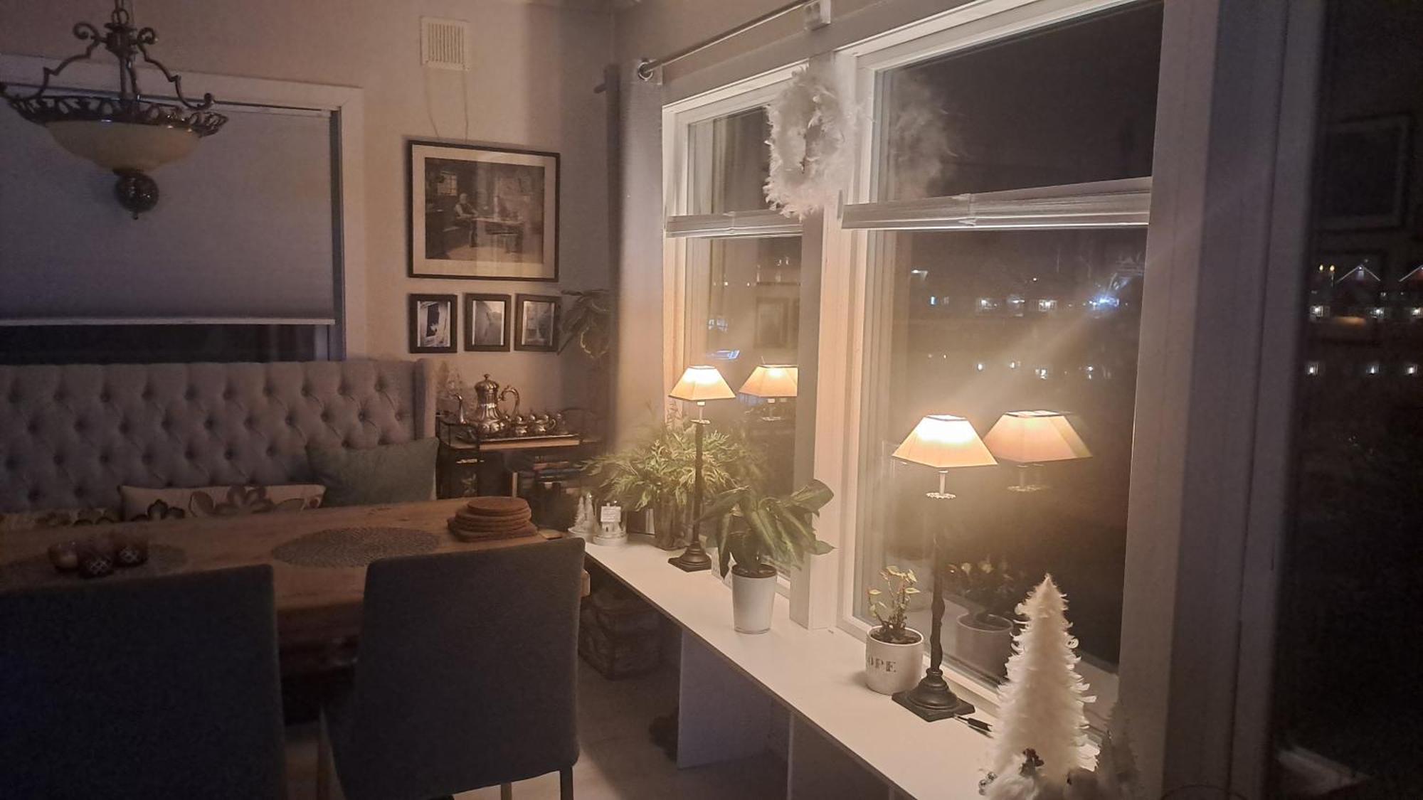 Kule Gule Huset Apartment Svolvaer Luaran gambar