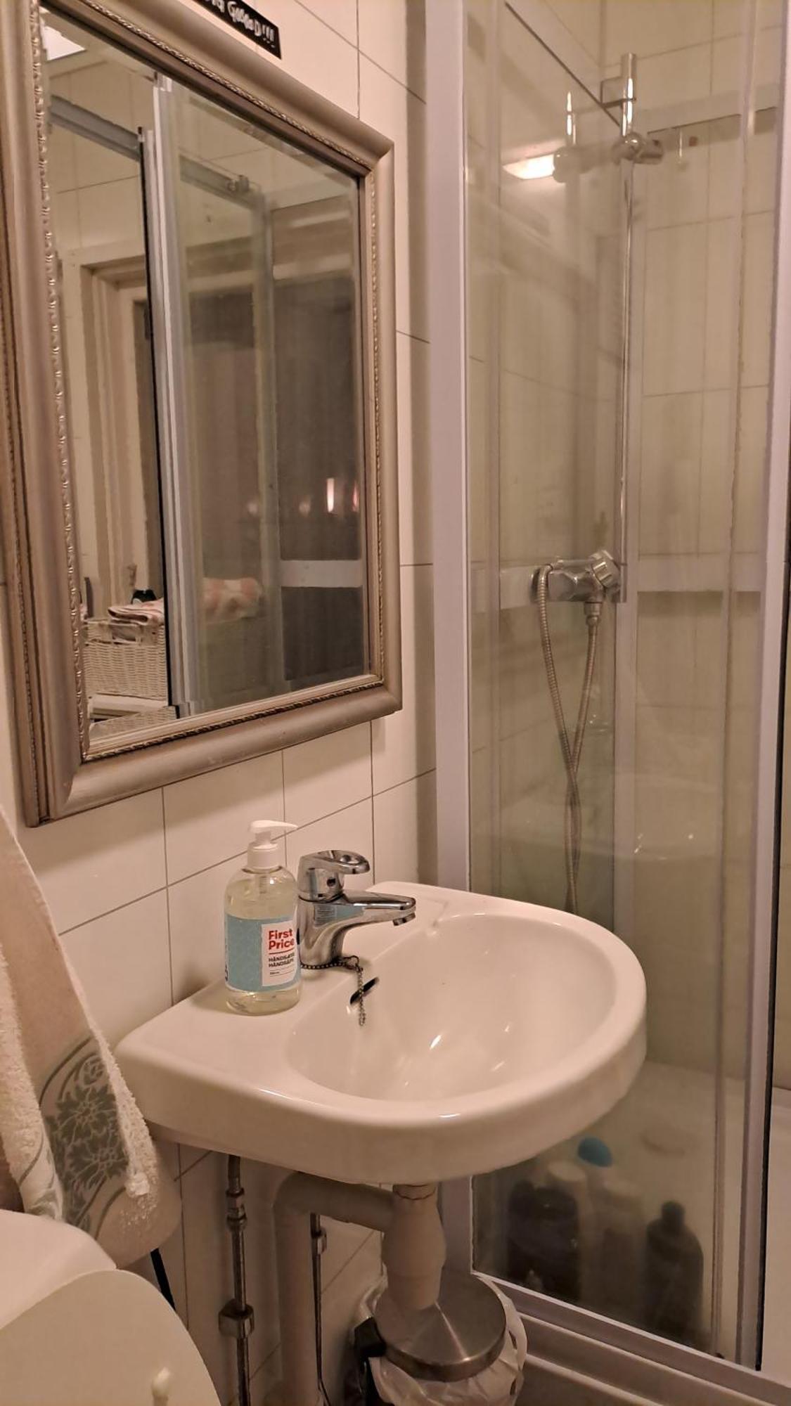 Kule Gule Huset Apartment Svolvaer Luaran gambar