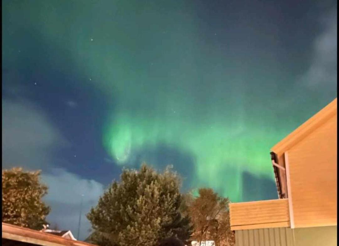 Kule Gule Huset Apartment Svolvaer Luaran gambar
