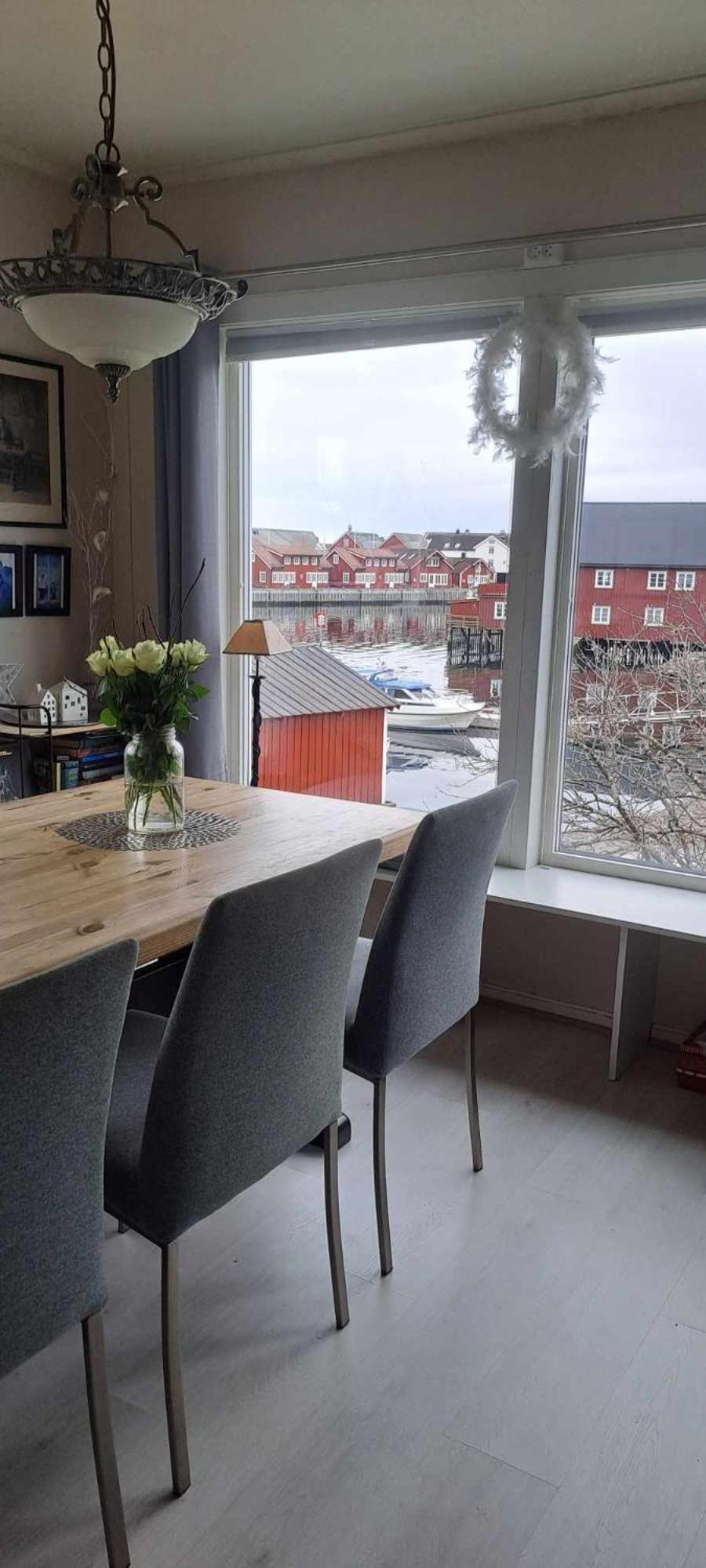 Kule Gule Huset Apartment Svolvaer Luaran gambar