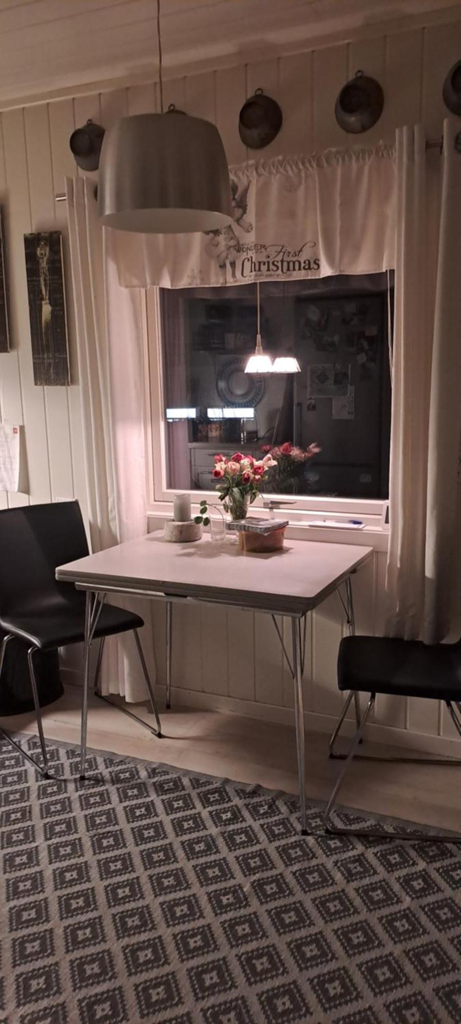 Kule Gule Huset Apartment Svolvaer Luaran gambar